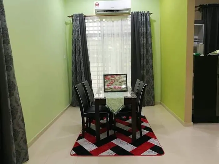 Airport D'pc Homestay Picture 2