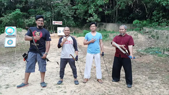Jungle archery range Picture 2