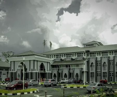 Kompleks Desa Taqwa Kuala Telemong