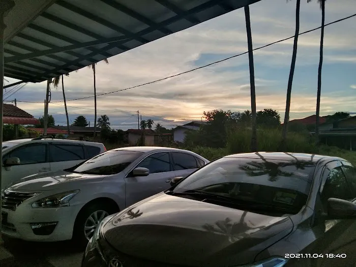 Salmi Homestay Picture 5