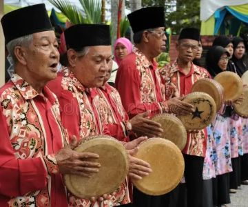 Cultural Folk Music in Malaysia: Stories, Sounds & Traditions That Resonate