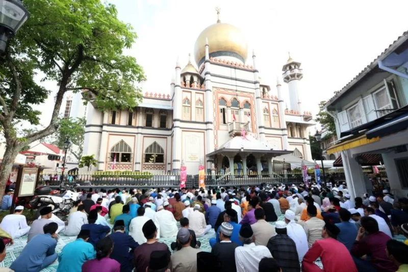 Mashallah Moments: Visiting Mosques in Malaysia During Festive Seasons