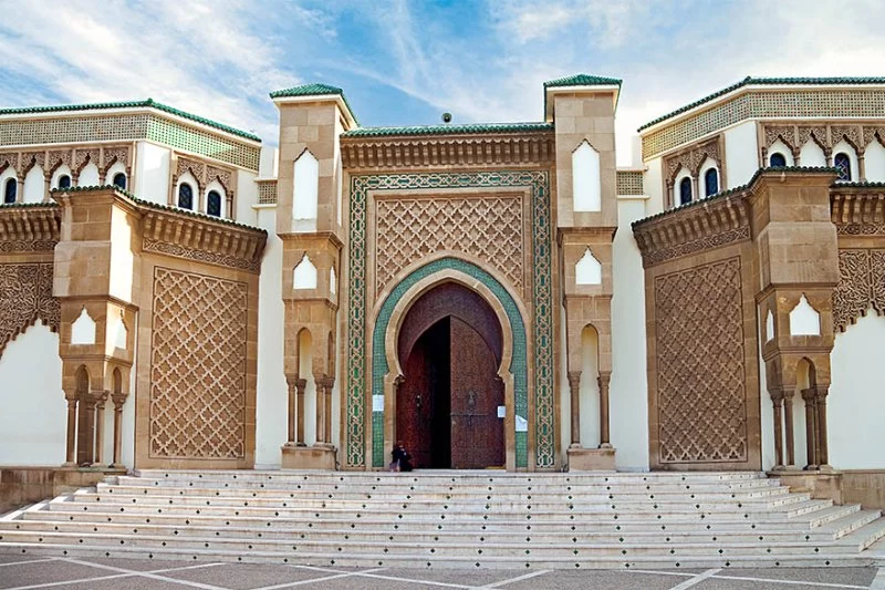 Visiting Mosques with Mindfulness — How to Appreciate Architecture, History and Spirituality in Malaysia