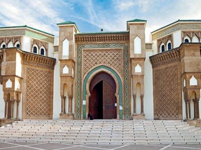 Visiting Mosques with Mindfulness — How to Appreciate Architecture, History and Spirituality in Malaysia