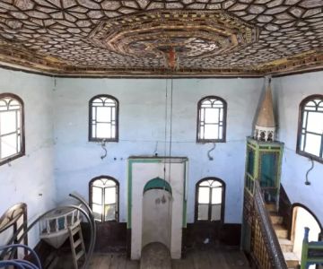 Behind the Dome: The Craftsmanship and Materials Behind Malaysia’s Historic Mosques