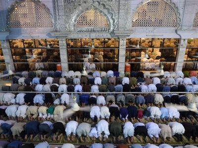 The Ultimate Guide to Mosque Etiquette in Malaysia