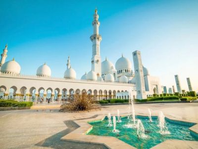 Visiting Malaysian Mosques During the Rainy Season: What You Need to Know