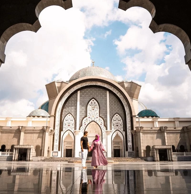 Mosque-Inspired Concept Photography in Malaysia: Domes, Arches, Lights and Shadows