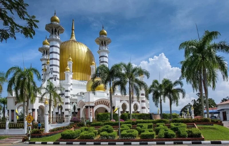 Discover the Rich History Behind Mosque Stories and Oral Histories in Malaysia