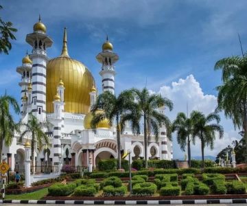 Discover the Rich History Behind Mosque Stories and Oral Histories in Malaysia