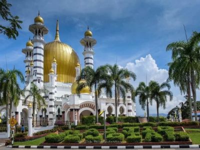 Discover the Rich History Behind Mosque Stories and Oral Histories in Malaysia