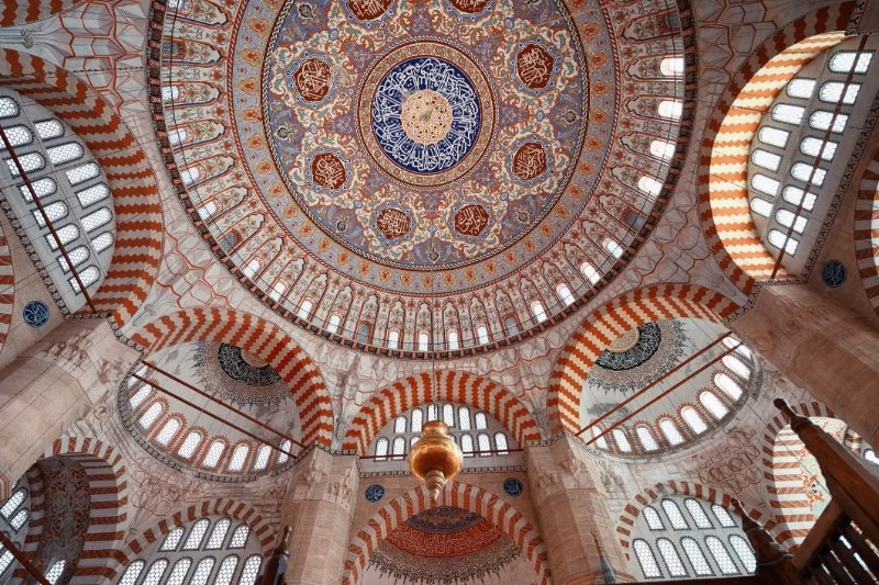 How Mosque Architecture Reflects Malaysia’s Connection to Arab, Ottoman, Indian, and Southeast Asian Traditions