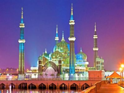 Mosque, Beauty, Faith — Experiencing Malaysia’s Spiritual Architecture in Its Full Glory