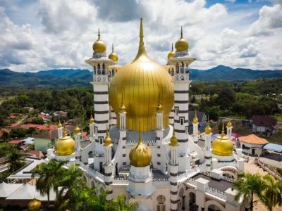 How Visiting Mosques Can Add Depth to Your Malaysia Travel Experience — Beyond Beaches and Shopping